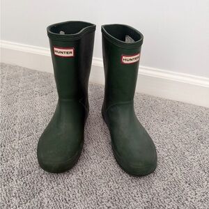Hunter Kids Classic Dark Green Rain boots. Size 13. $30